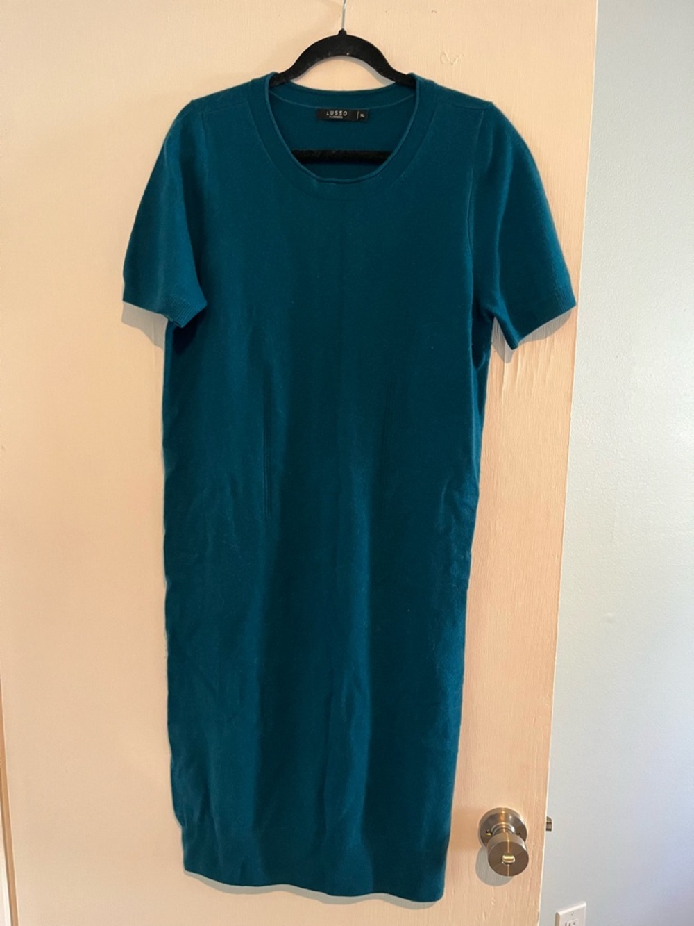Lusso Cashmere Teal Crewneck Sweater